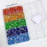 Boshra 5 grid crystal Rhinestones round 5D Diamond Painting Drills 2.8 mm with box علبة الوان الكريستال دائري 5 لون