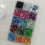 15 grid crystal bedazzaling Egypt Rhinestones round Diamond Painting Drills 3&4 mm with big box علبة الوان الماس 15 لون